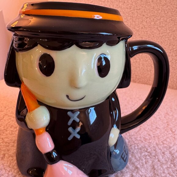 Target Witch Mug by Hyde and Eek! - Picture 9 of 9